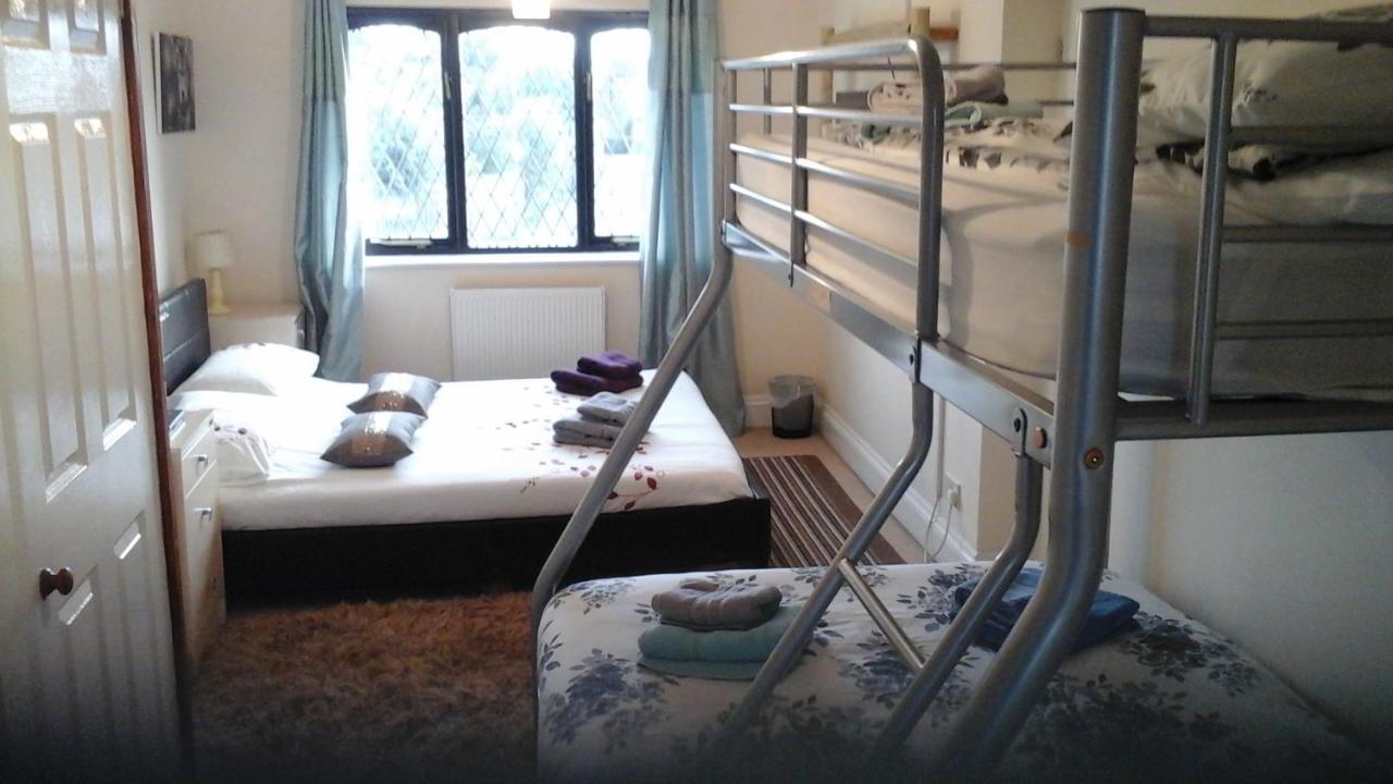 וויסבק Elm House Accommodation מראה חיצוני תמונה