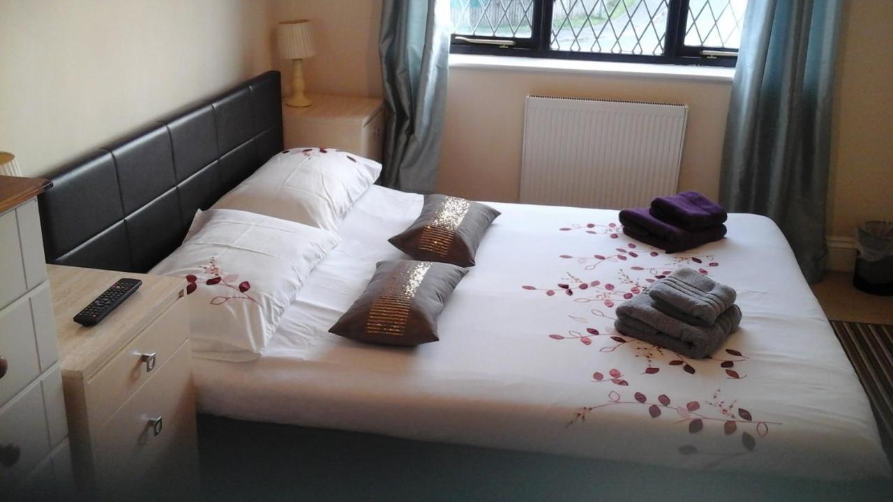 וויסבק Elm House Accommodation מראה חיצוני תמונה