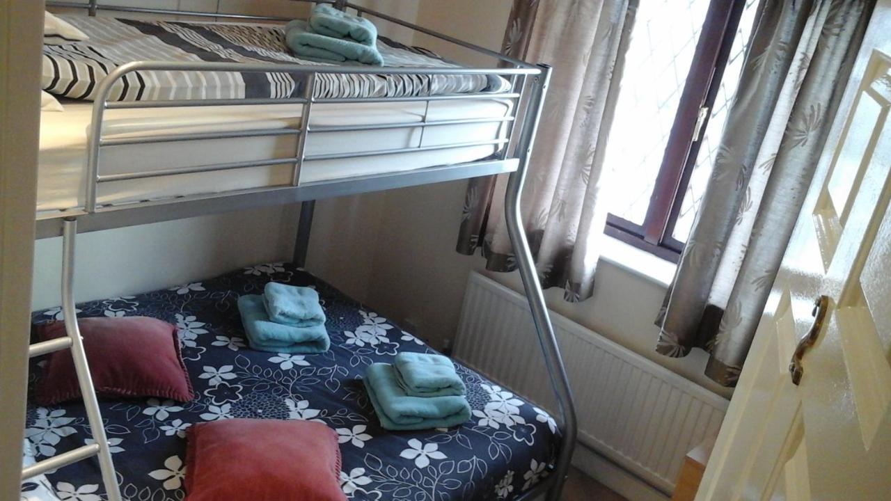 וויסבק Elm House Accommodation מראה חיצוני תמונה